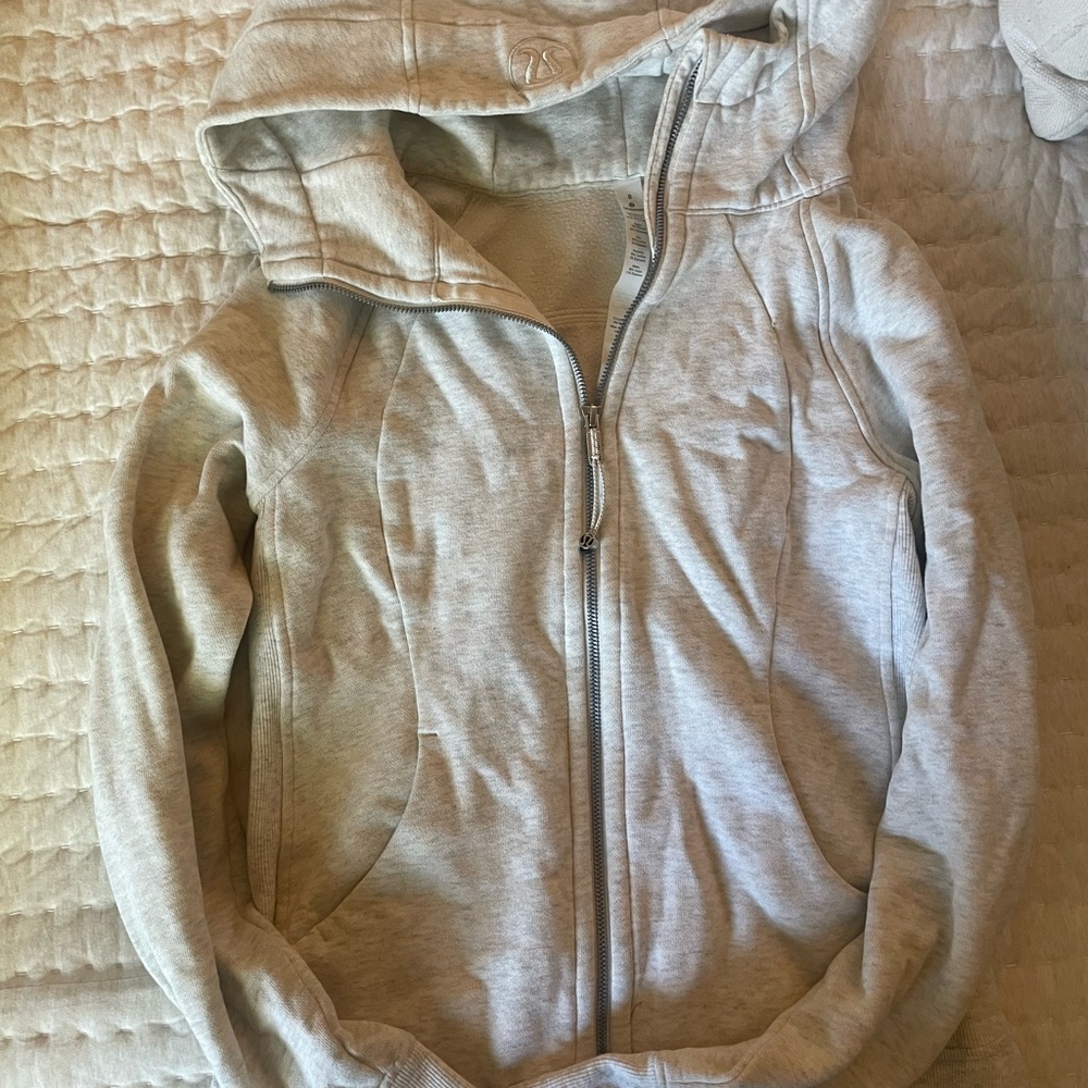 Lululemon scuba hoodie sz8
